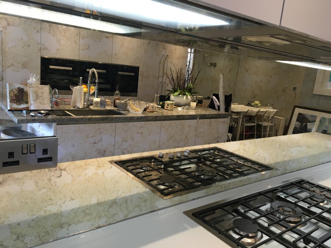 Mirror glass splashback in Bicester luxury kitchen